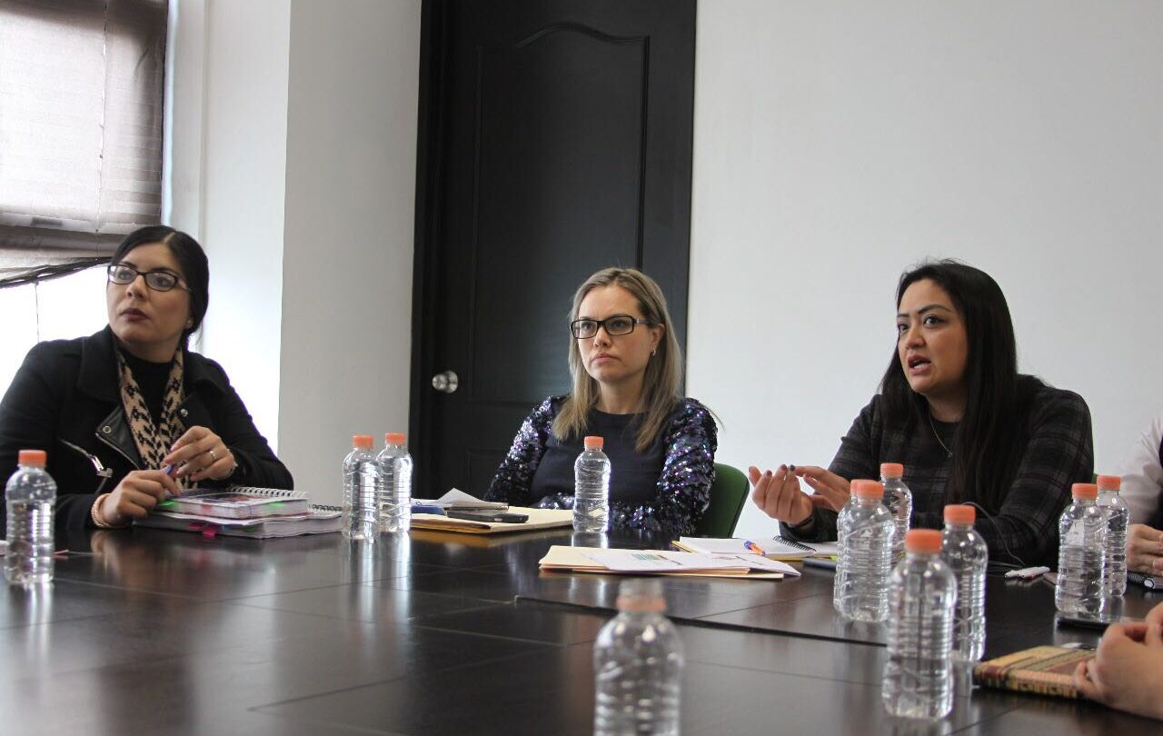 WhatsApp Image 2018 03 06 at 120619 RECONOCE IAPEM APORTES DE MUJERES CIENTÍFICAS MEXIQUENSES |