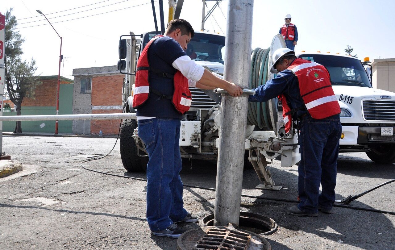 AVANZA PROGRAMA PERMANENTE DE DESAZOLVE EN EDOMÉX PARA PREVENIR INUNDACIONES |
