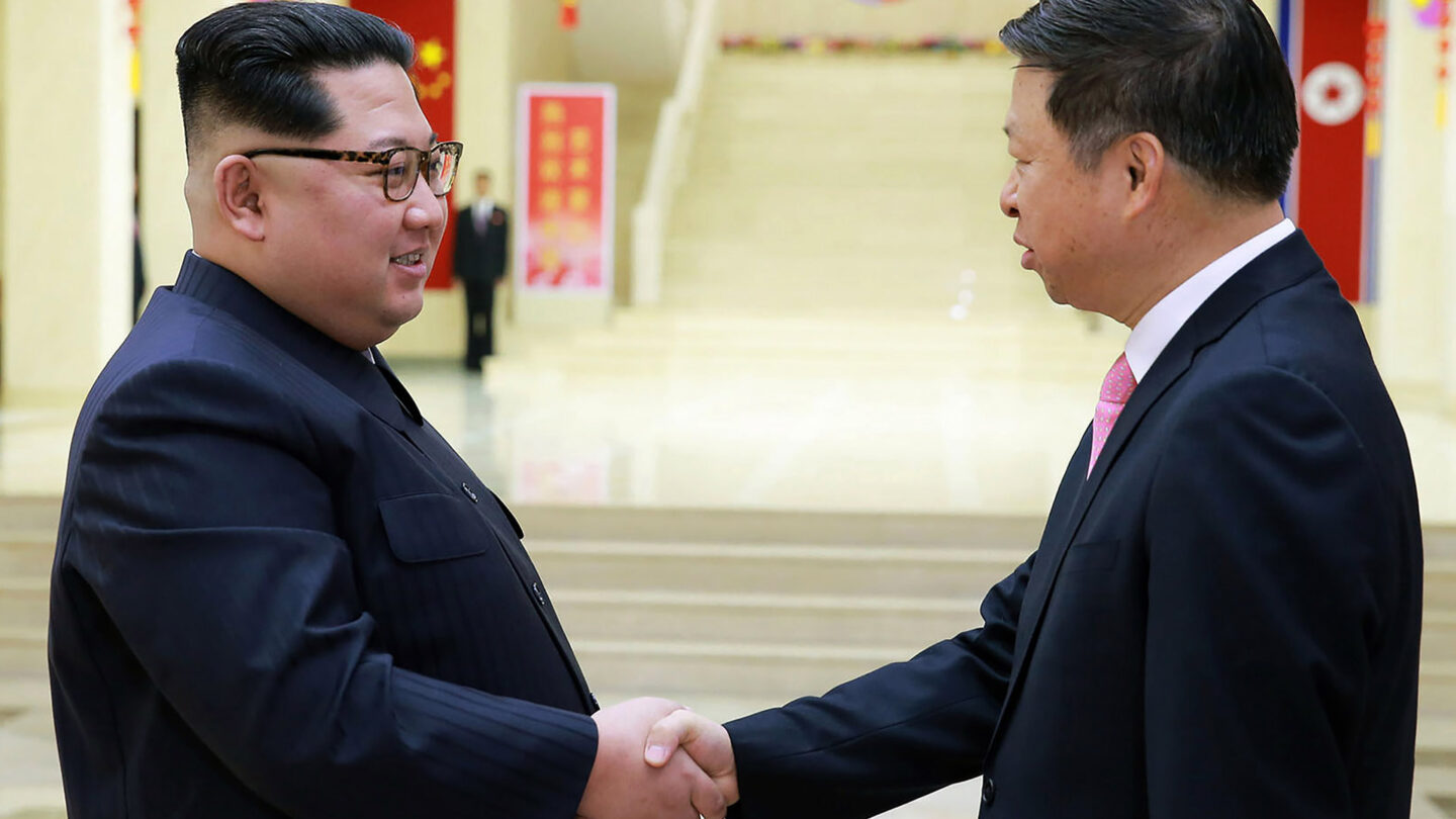 El dictador Kim Jong un llamó a reforzar los vínculos entre Corea del Norte y China |