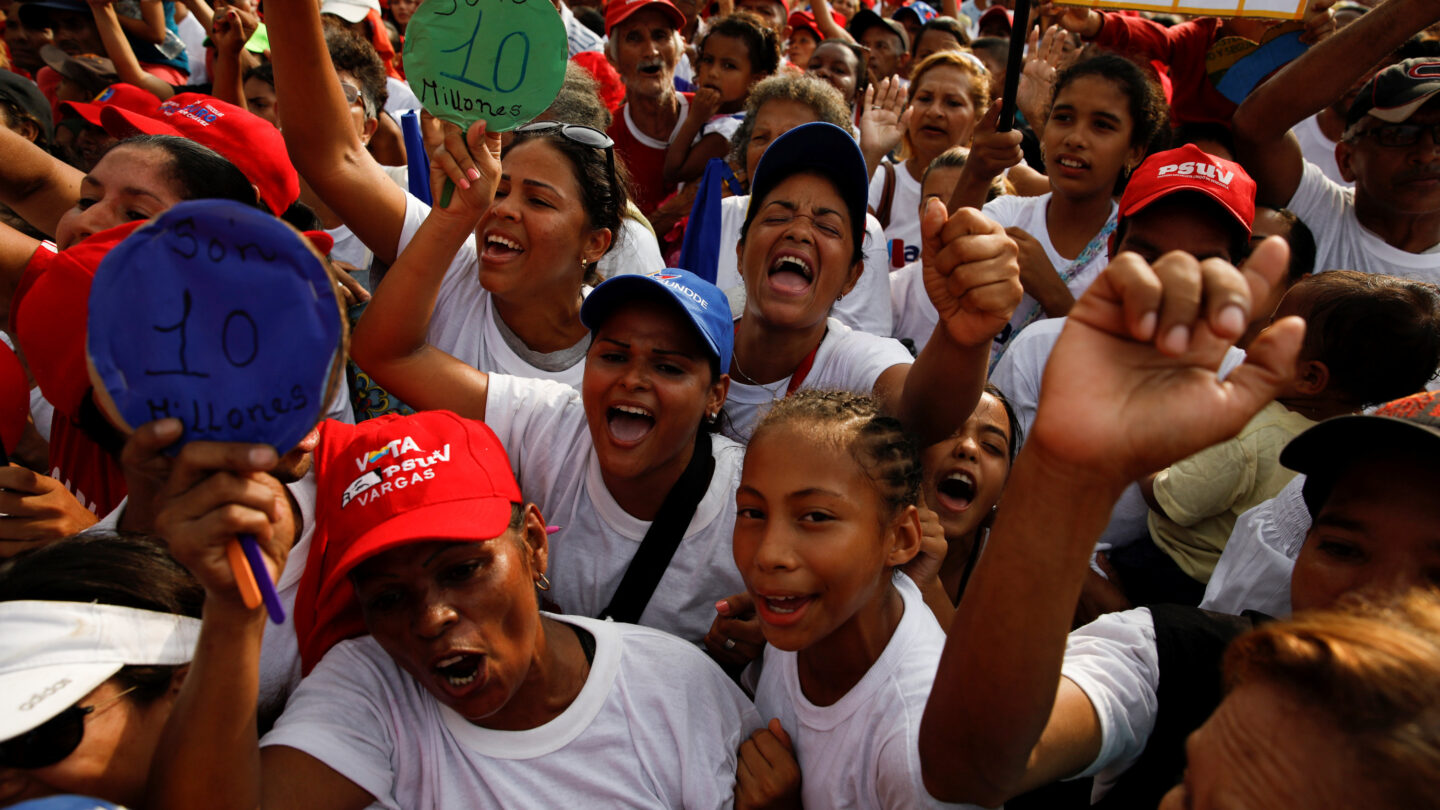 El dictador Nicolás Maduro amenazó con hacer una revolución armada si otro gobierno llega al poder en Venezuela |