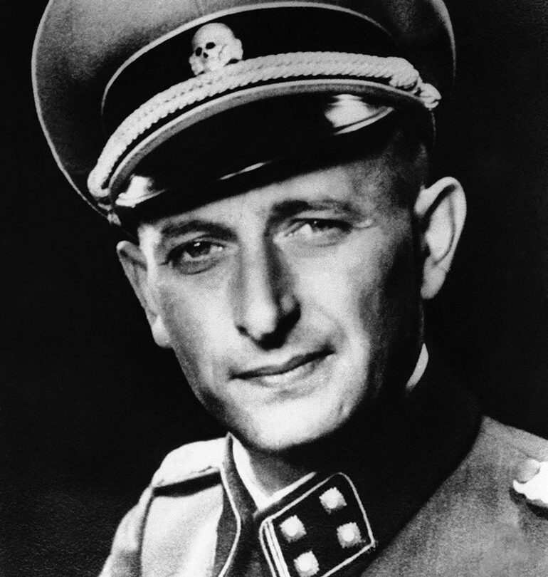 Adolf Eichmann el ingeniero del Holocausto al que el Mossad cazó en la Argentina en una de las misiones más audaces de su historia |