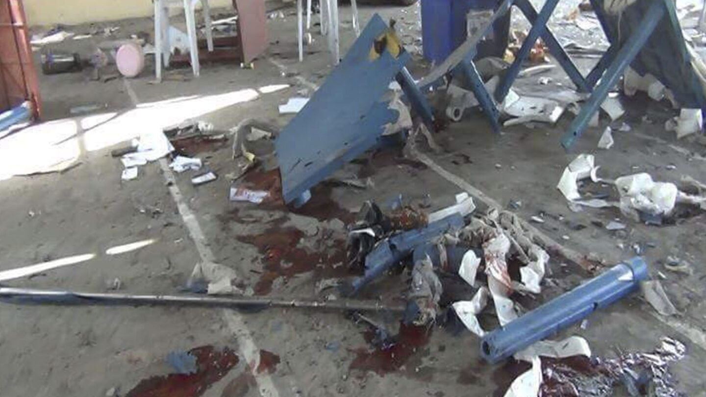 Atentado en Afganistán al menos 14 muertos tras una explosión en un centro electoral |