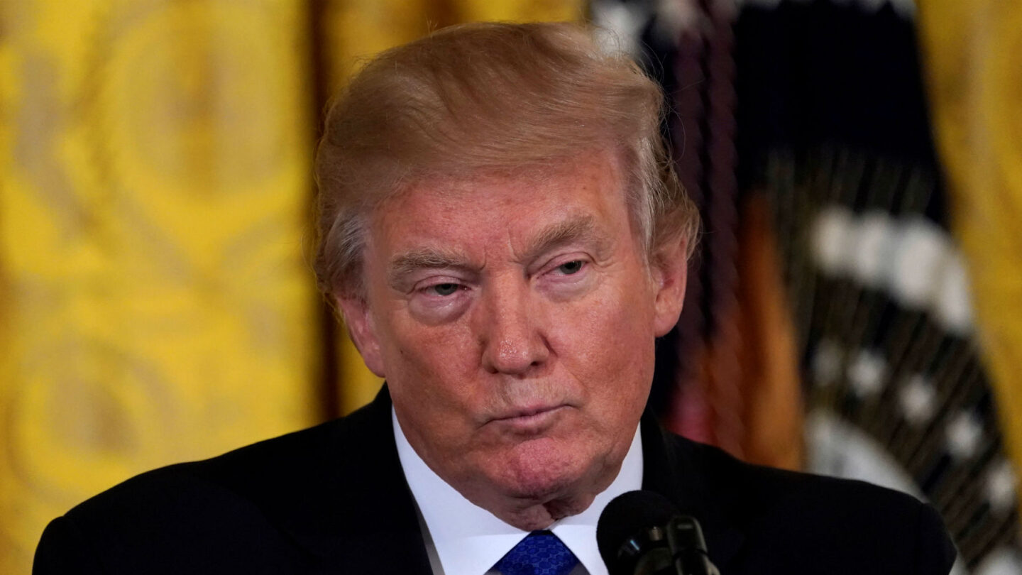 Donald Trump postergó la decisión sobre la imposición de aranceles al acero y aluminio de Canadá México y la Unión Europea |