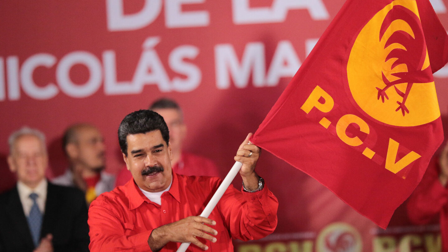 Nicolás Maduro volvió a amenazar a los empresarios O es por las buenas o es por las malas |