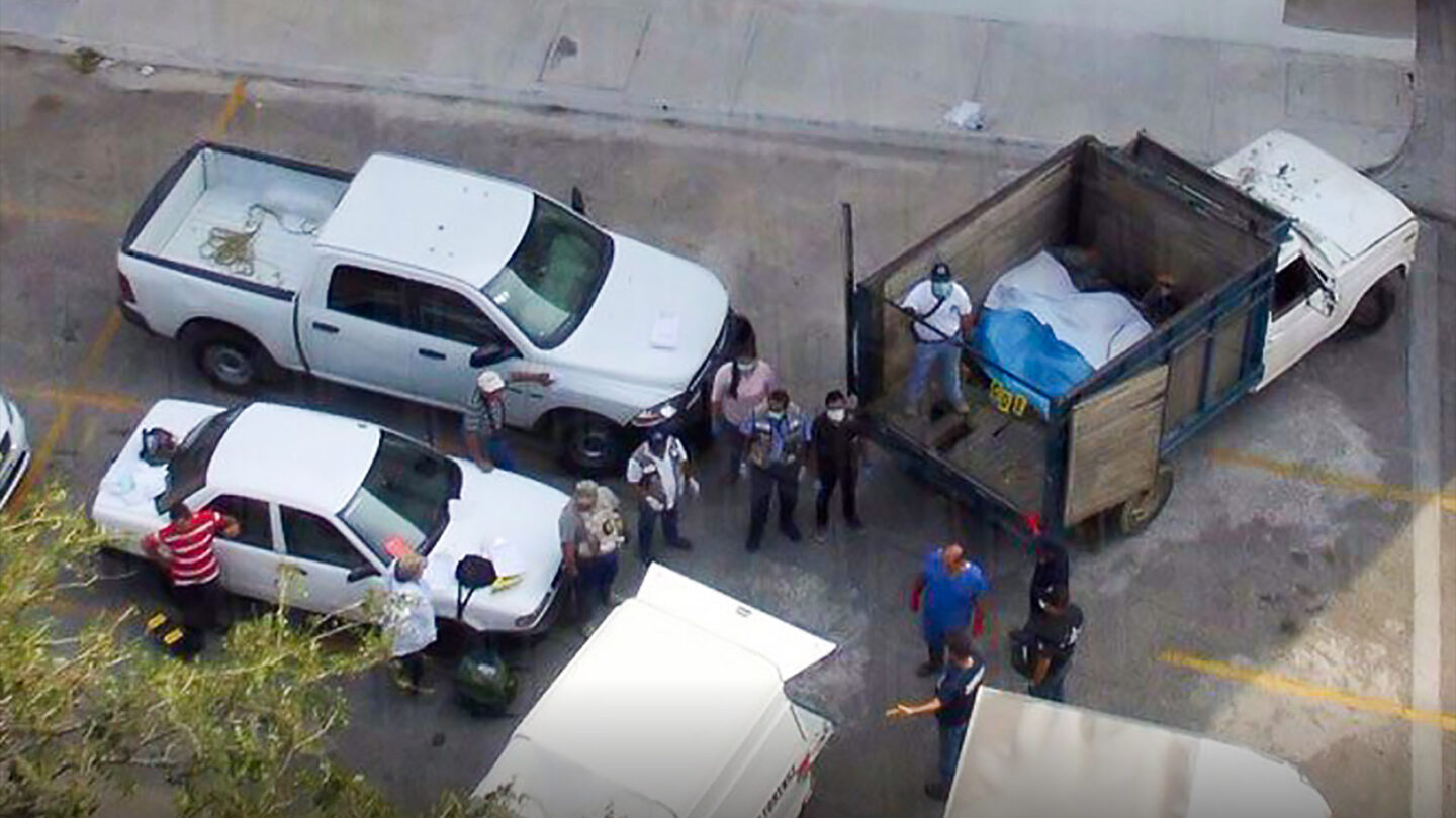 Narcoviolencia en México hallaron nueve cadáveres en una camioneta abandonada en el centro de Guerrero |