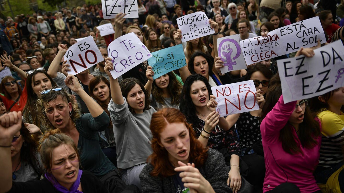 Por qué los hombres violamos la columna machista del diario El País que sacudió las redes sociales |