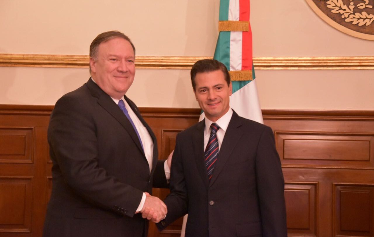 37098447 10156528524599190 6124354765431242752 o Se reúne EPN con Mike Pompeo y Altos Funcionarios de EEUU en México |