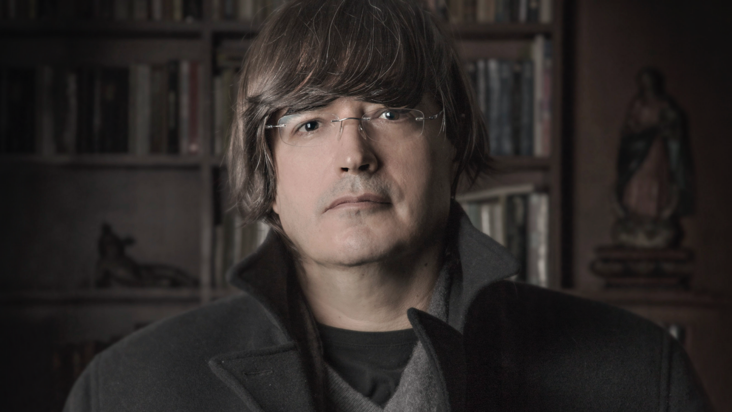 Jaime Bayly La literatura es una fogata |