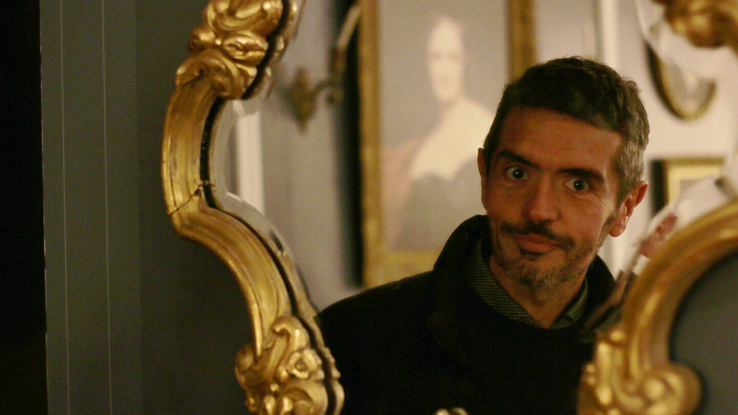 Leopoldo Brizuela Esta novela es una metáfora sobre la imposibilidad de ver la realidad |