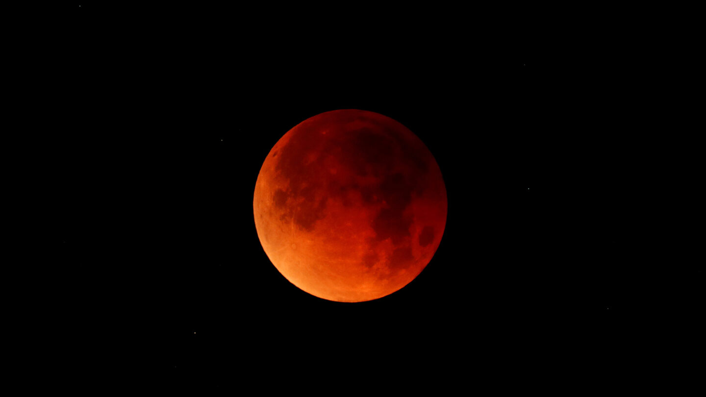 Cómo ver la Luna de Sangre el eclipse más largo del siglo XXI |