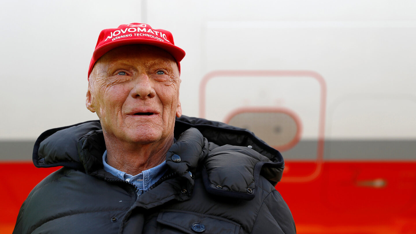 Niki Lauda se sometió a un trasplante de pulmón y está extremadamente grave |