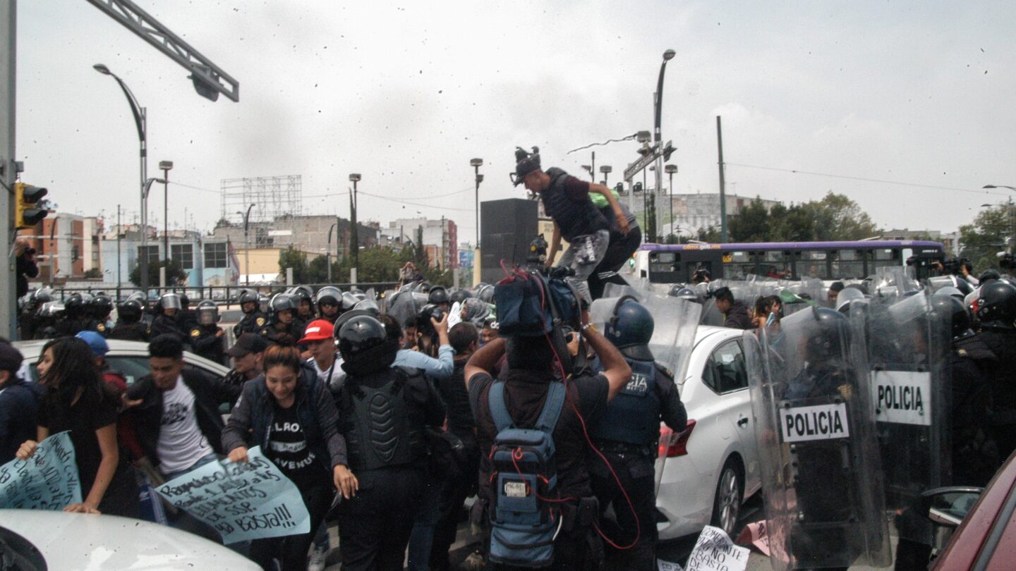 enfrentamiento comerciantes tepito 2 Manifestación en el barrio BRAVO de Tepito |