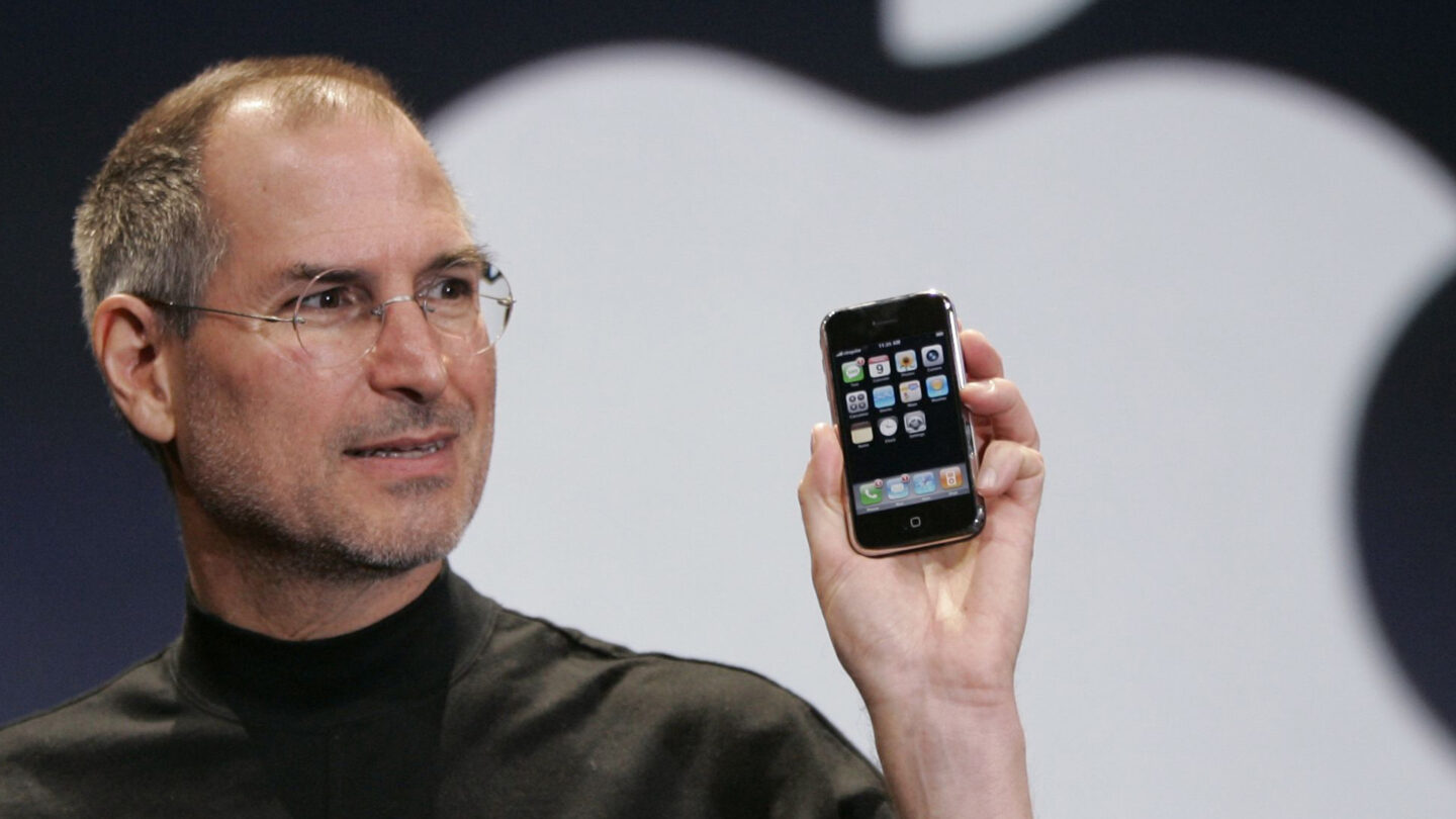 La hija mayor de Steve Jobs reveló el lado más oscuro y cruel de su padre |