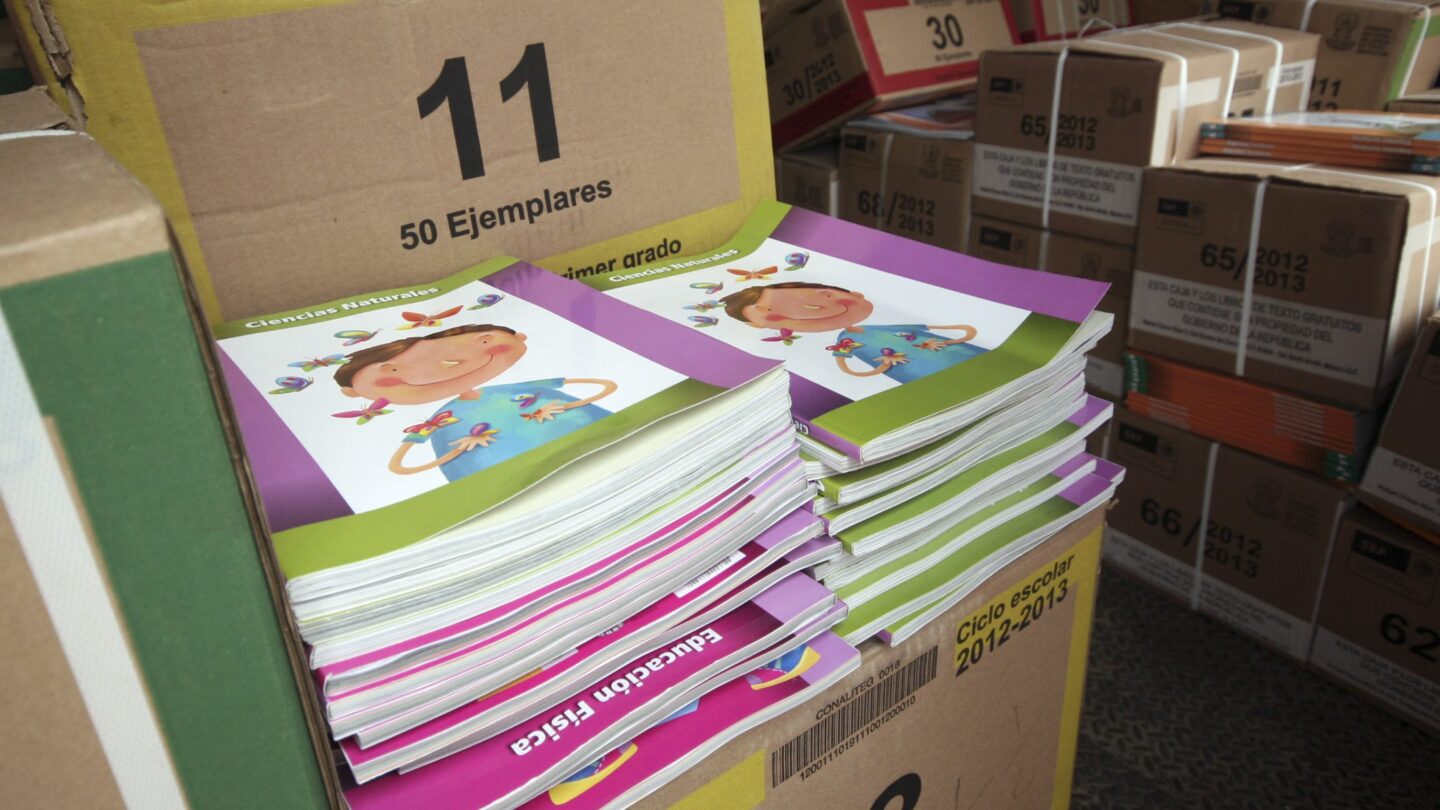 Libros_de_Texto_Puebla-4-e1556637028340 | México Ahora