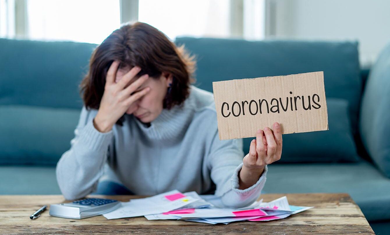 Depressed woman not able to pay rent expenses and debts after l | México Ahora Depresión ansiedad y estrés postraumático son los efectos de la Pandemia