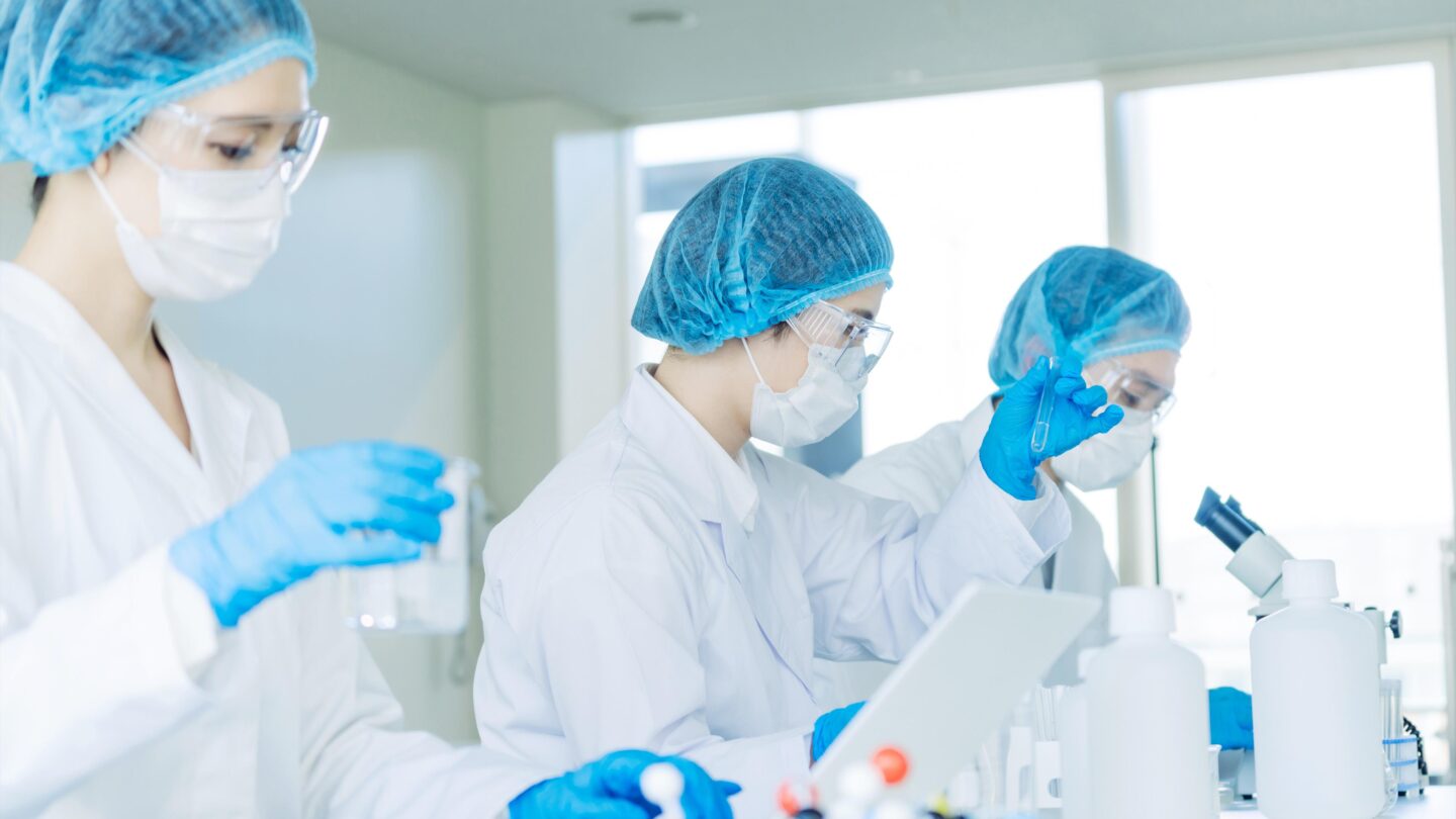 AztraZeneca y Pfizer ofrecen vacunas al PAN para diciembre 2021 o 2022 | México Ahora AztraZeneca y Pfizer ofrecen vacunas al PAN para diciembre 2021 o 2022