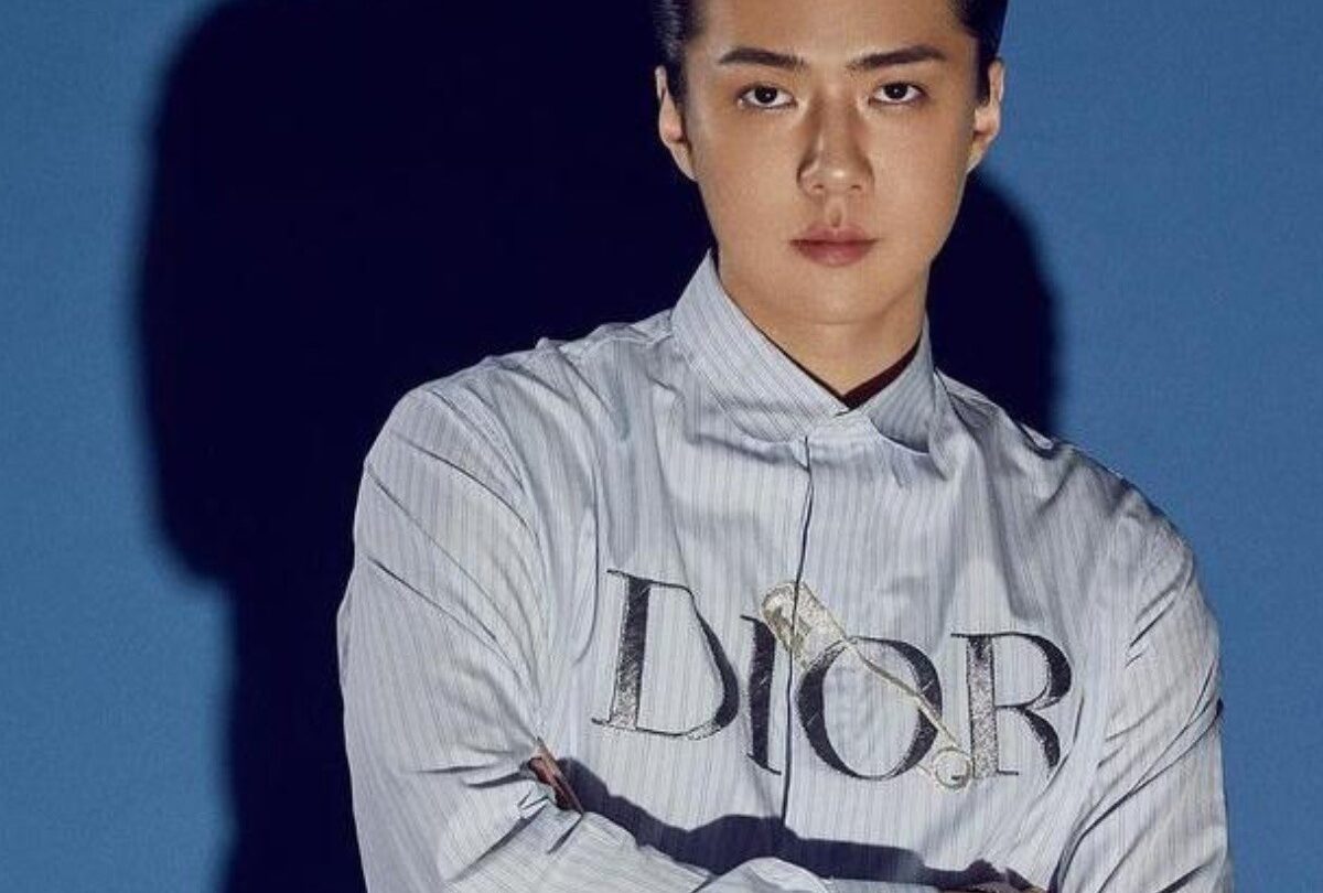 exo sehun cita confanaticos live video 1 crop1613849239631jpg 1199923512 Sehun tiene una divertida cita nocturna con EXO L |