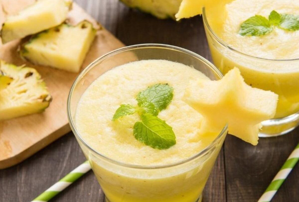 94cfd7ba 1fc6 4e65 a5f8 e8b88bb805df crop1614740590569 crop1614740611868jpeg 1199923512 Jugo de piña con hierbabuena para qué sirve y cómo hacerlo |