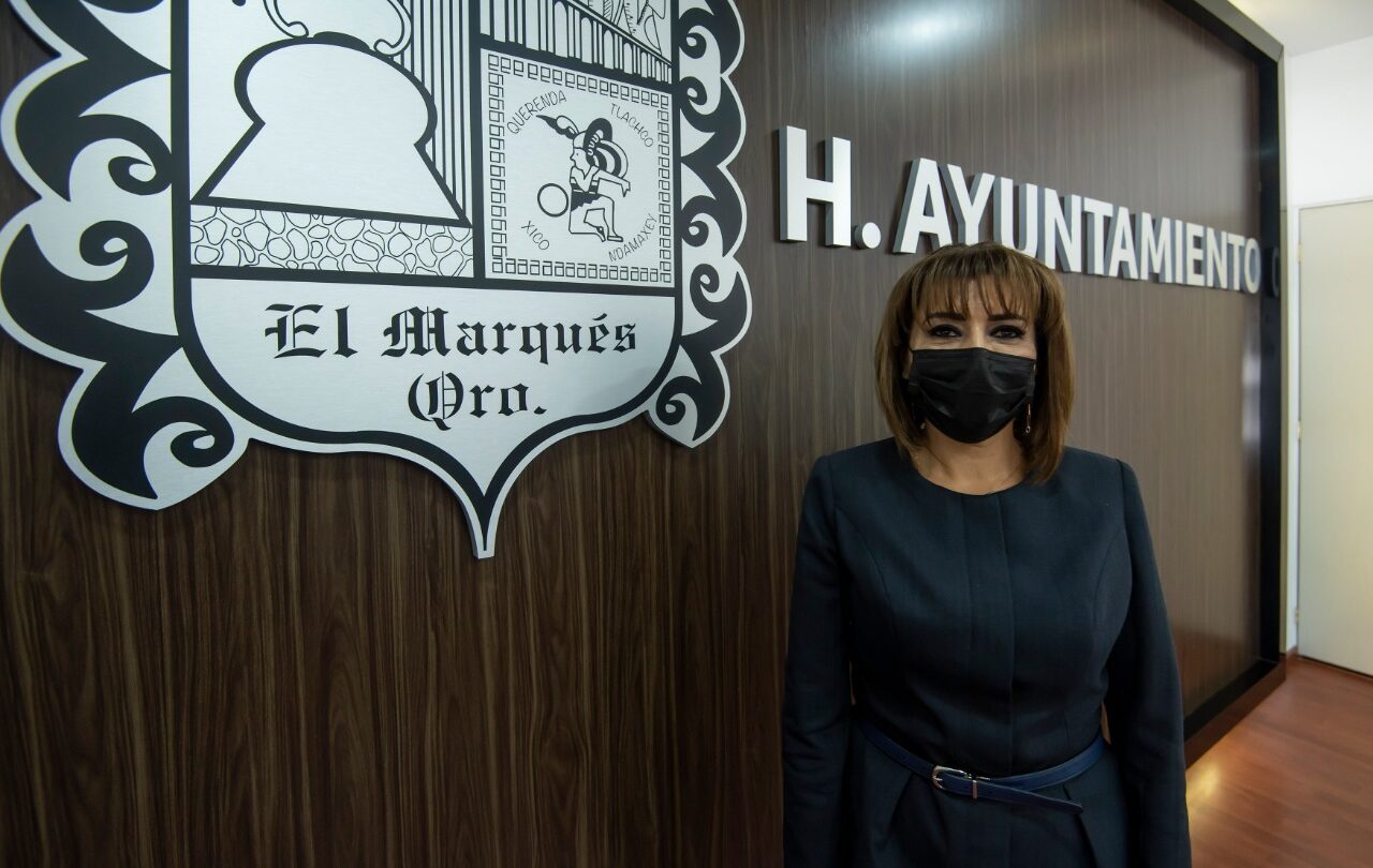 PHOTO 2021 03 07 13 15 58 Rinde protesta María del Rosario León Giles como presidenta municipal de El Marqués |