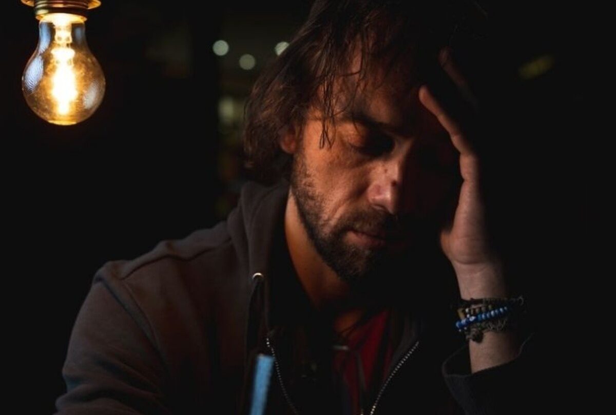 hombre razones llantojpg 1199923512 Motivos por los que un hombre no puede evitar llorar aunque no quiera verse cobarde |