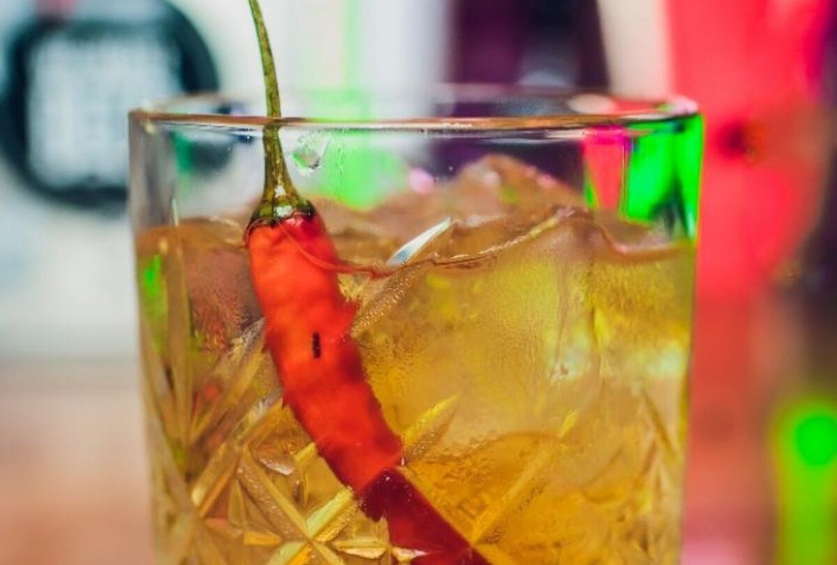 licor de chile ancho crop1615080983734jpeg 1199923512 4 recetas con licor de chile ancho para todos los gustos |