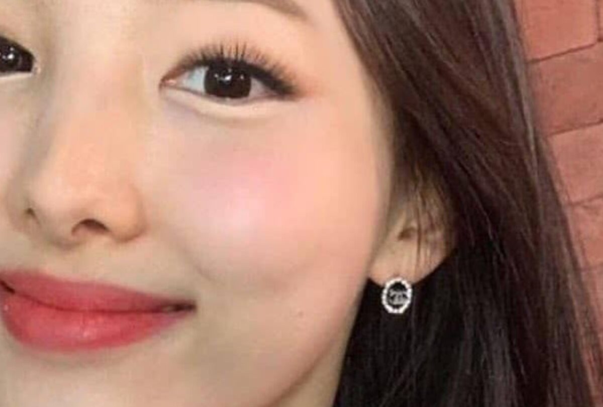twice nayeon bebe recuerdo infancia crop1614975338355jpg 1199923512 Nayeon de TWICE roba corazones con un recuerdo de su infancia |
