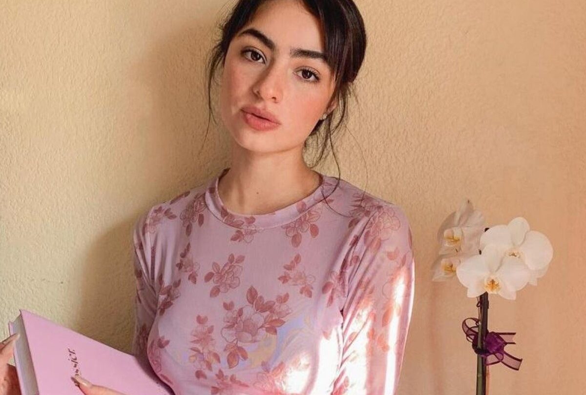 valentina_buzzurro-posa-lenceria_crop1614888344989jpg_1199923512 | México Ahora