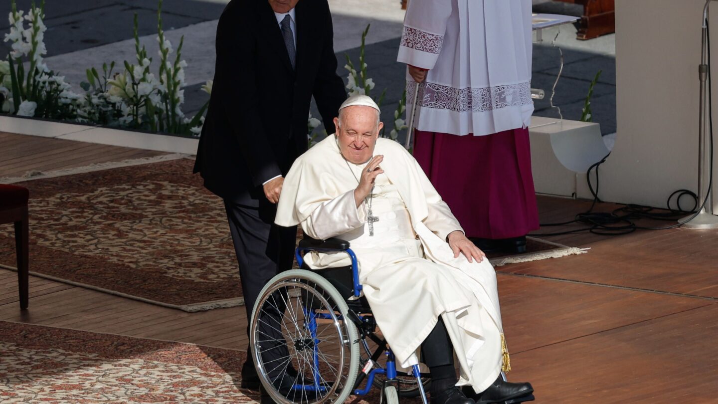 el papa francisco advierte sobre el punto de quiebre del mundo en su exhortacion apostolica laudate deum El papa Francisco advierte sobre el punto de quiebre del mundo en su exhortación apostólica Laudate Deum |