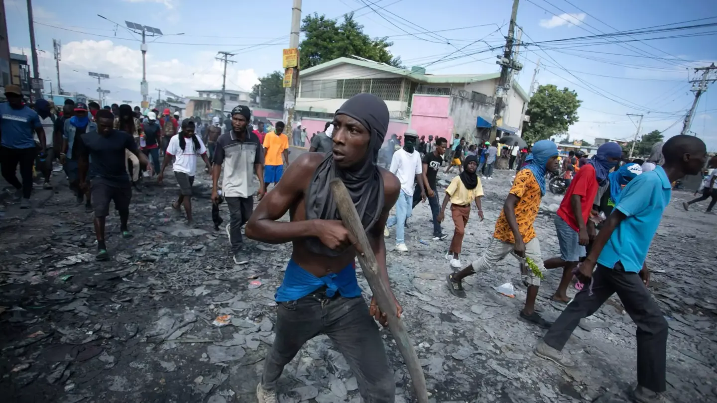 elogios a la intervencion extranjera haitianos cansados de la inseguridad esperan con ansias el despliegue de una fuerza internacional Elogios a la intervención extranjera Haitianos cansados de la inseguridad esperan con ansias el despliegue de una fuerza internacional |