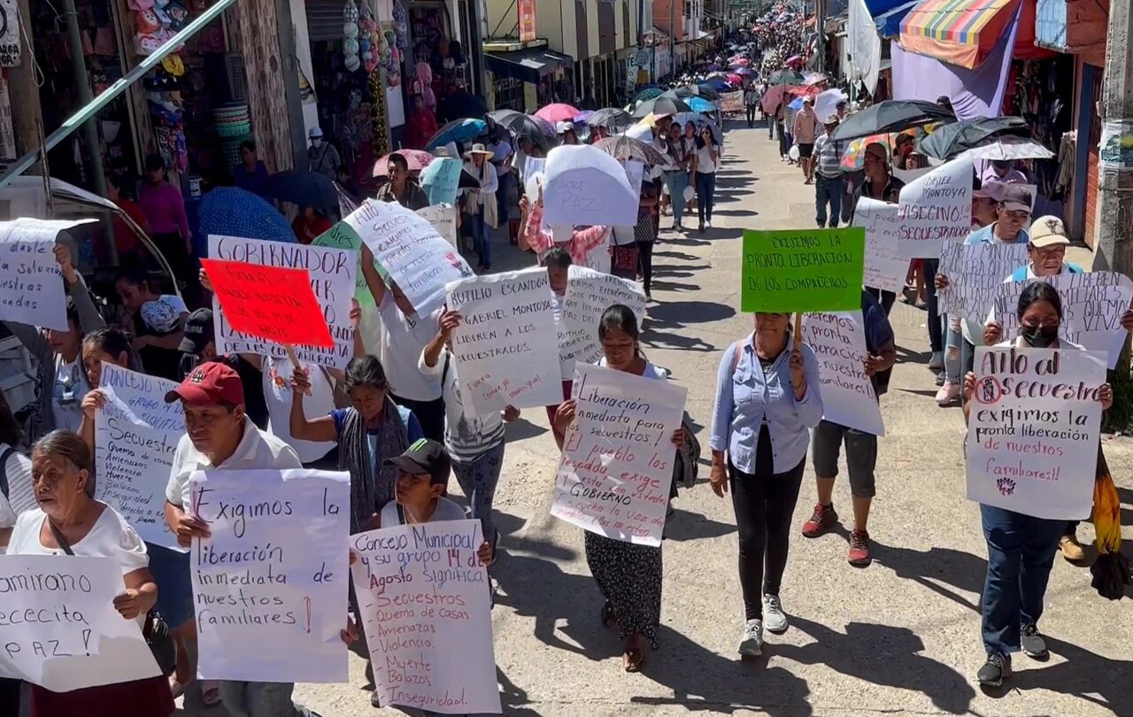 indigenas en mexico protestan por la liberacion de lideres secuestrados una lucha por la justicia y la seguridad Indígenas en México protestan por la liberación de líderes secuestrados una lucha por la justicia y la seguridad |