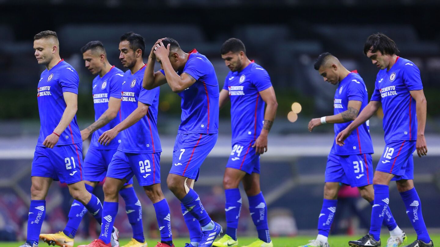 pumas humillan a cruz azul y desatan crisis en el equipo Pumas humillan a Cruz Azul y desatan crisis en el equipo |