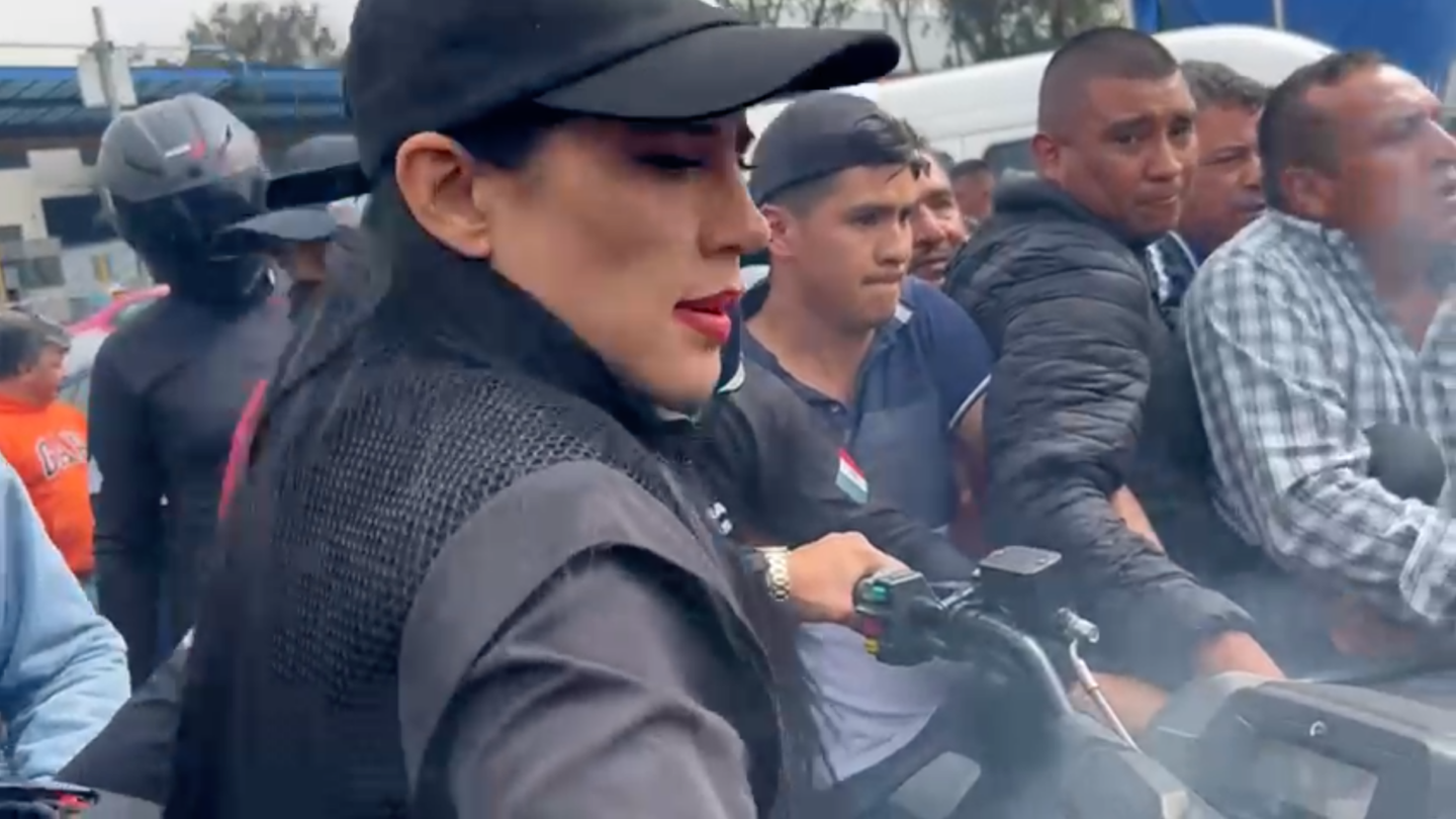 sandra cuevas denuncia agresiones y robo en su recorrido por la central de abasto Sandra Cuevas denuncia agresiones y robo en su recorrido por la Central de Abasto |
