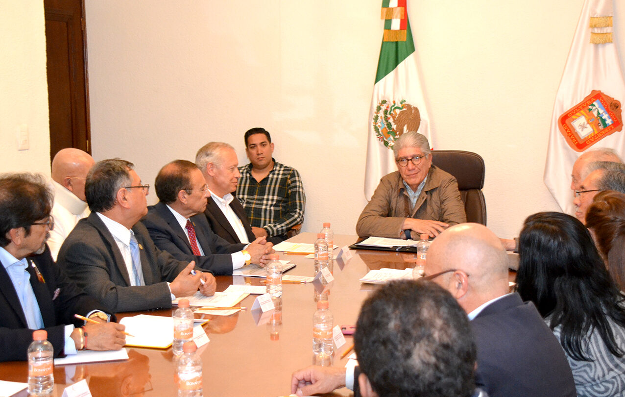 sostiene reunion consejo ciudadano de toluca con gobierno mexiquense SOSTIENE REUNIÓN CONSEJO CIUDADANO DE TOLUCA CON GOBIERNO MEXIQUENSE |