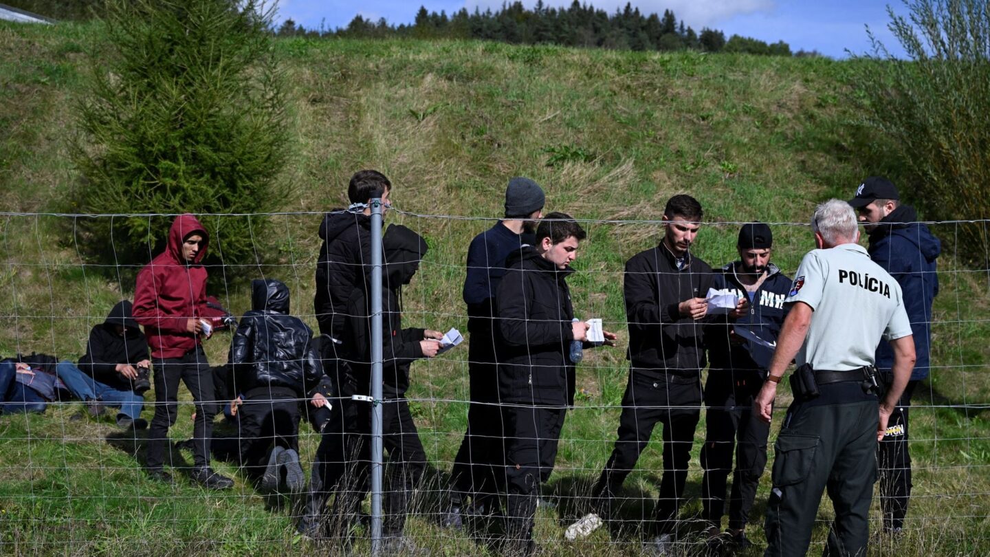 acuerdan atajar la migracion obligatoria e impulsar el desarrollo economico Acuerdan atajar la migración obligatoria e impulsar el desarrollo económico |