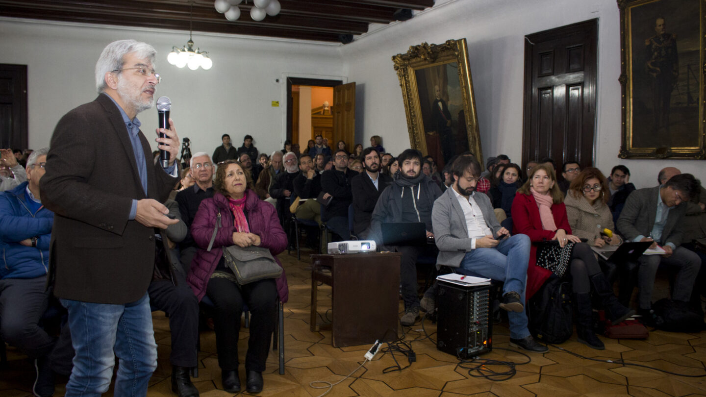 en encuentros participativos la ciudadania discute posibles usos del pano baron en valparaiso En encuentros participativos la ciudadanía discute posibles usos del paño Barón en Valparaíso |
