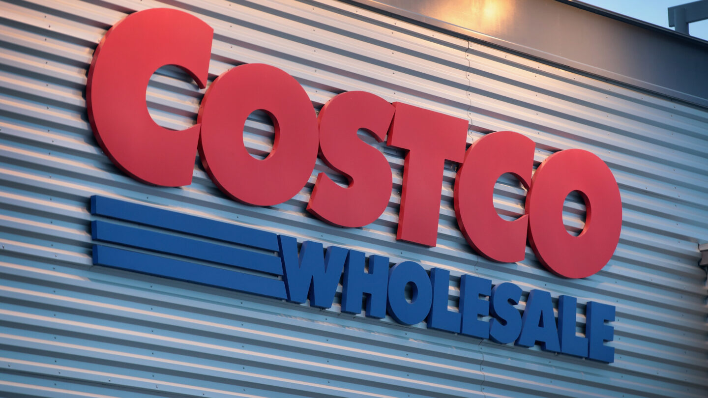 por que los precios varian entre las ubicaciones de costco esto revelo la compania Por qué los precios varían entre las ubicaciones de Costco Esto reveló la compañía |