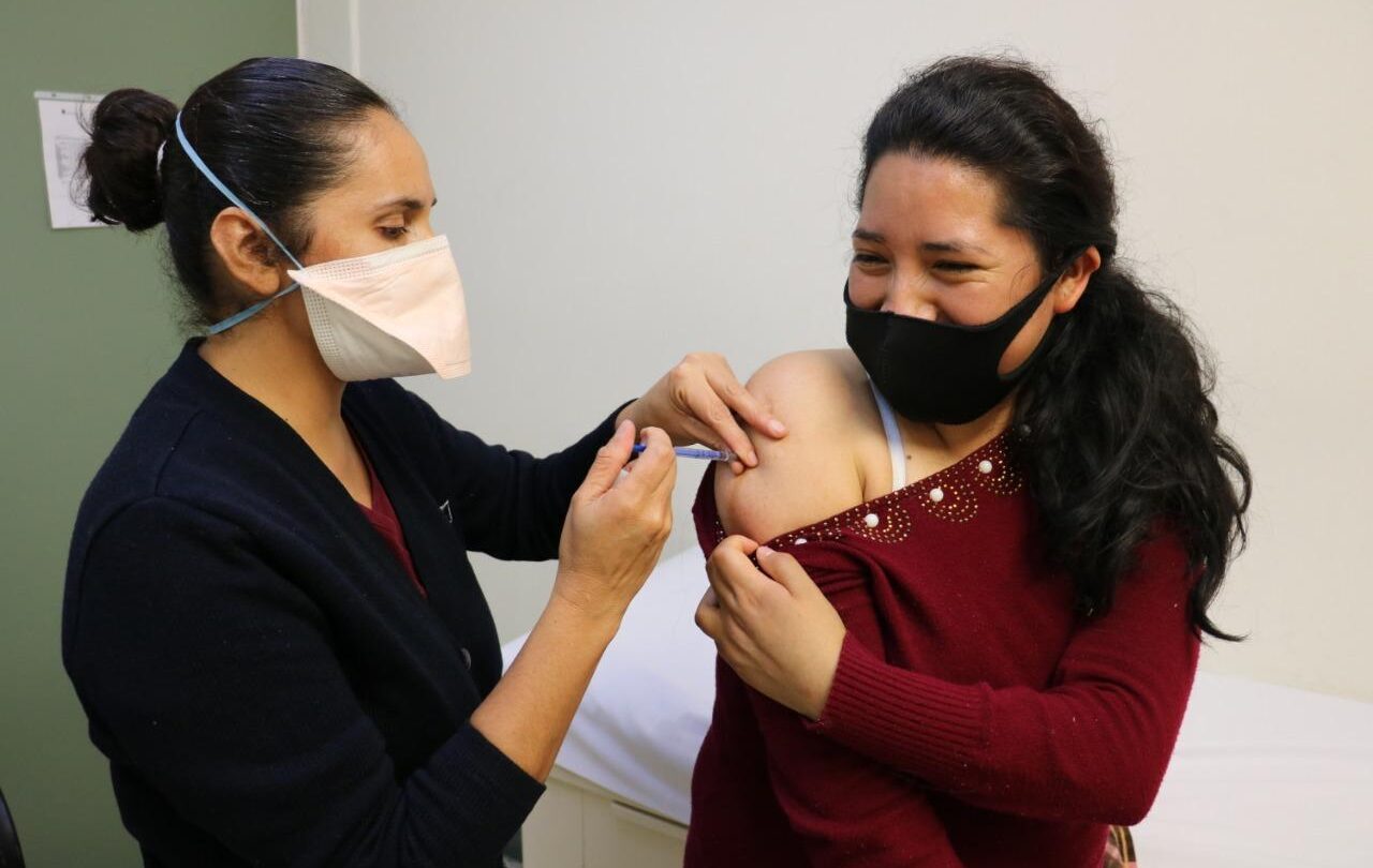 registra salud edomex 99 por ciento de avance en la vacunacion contra influenza estacional REGISTRA SALUD EDOMÉX 99 POR CIENTO DE AVANCE EN LA VACUNACIÓN CONTRA INFLUENZA ESTACIONAL |