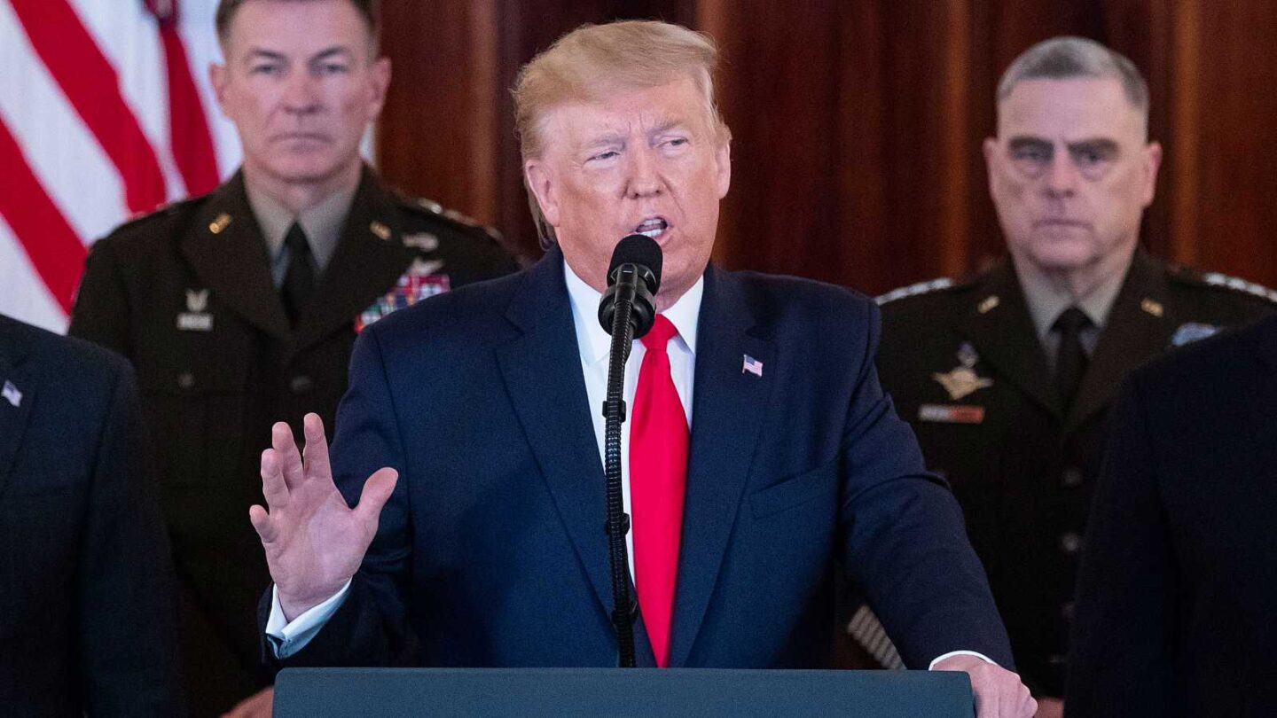 trump lanza una amenaza de guerra directa a iran Trump lanza una amenaza de guerra directa a Irán |