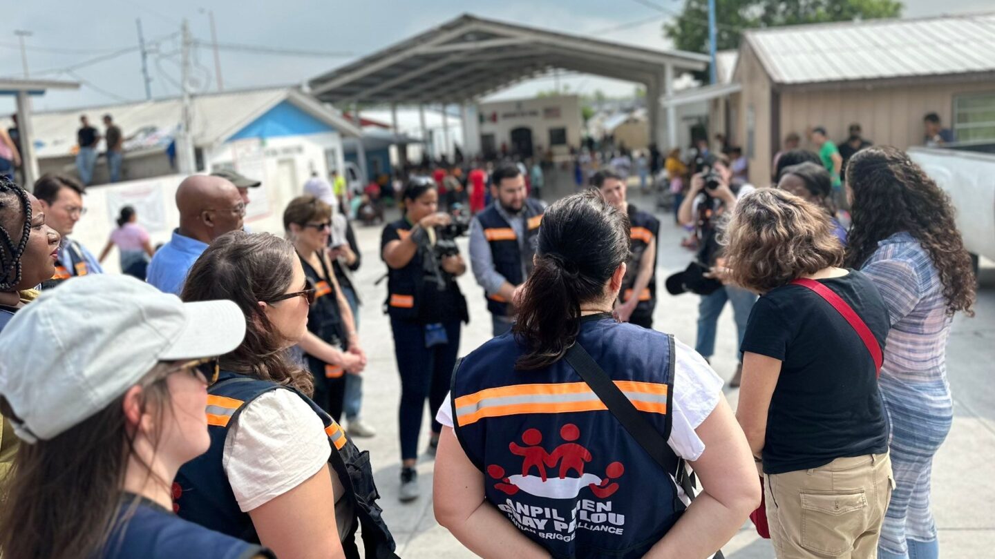 advierten sobre medidas fronterizas de estados unidos que amenazan a refugiados e incrementaran el caos en la frontera Advierten sobre medidas fronterizas de Estados Unidos que amenazan a refugiados e incrementarán el caos en la frontera |