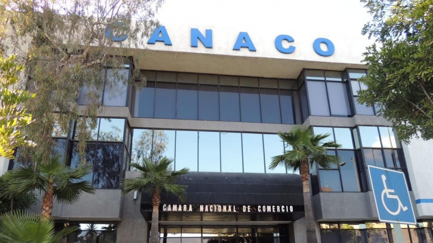 busca canaco que se reaperturen negocios Busca CANACO que se reaperturen negocios |