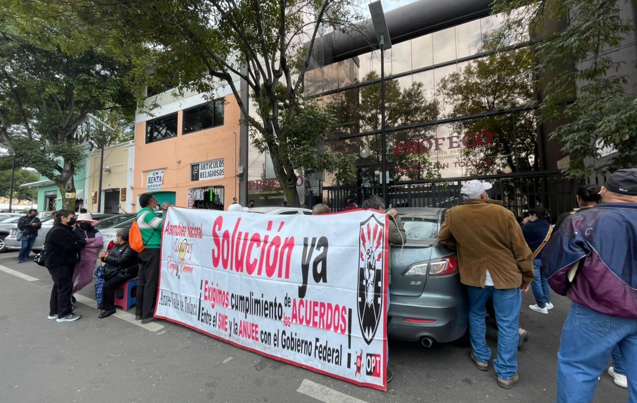denuncian altas tarifas de luz en valle de toluca Denuncian altas tarifas de luz en Valle de Toluca |