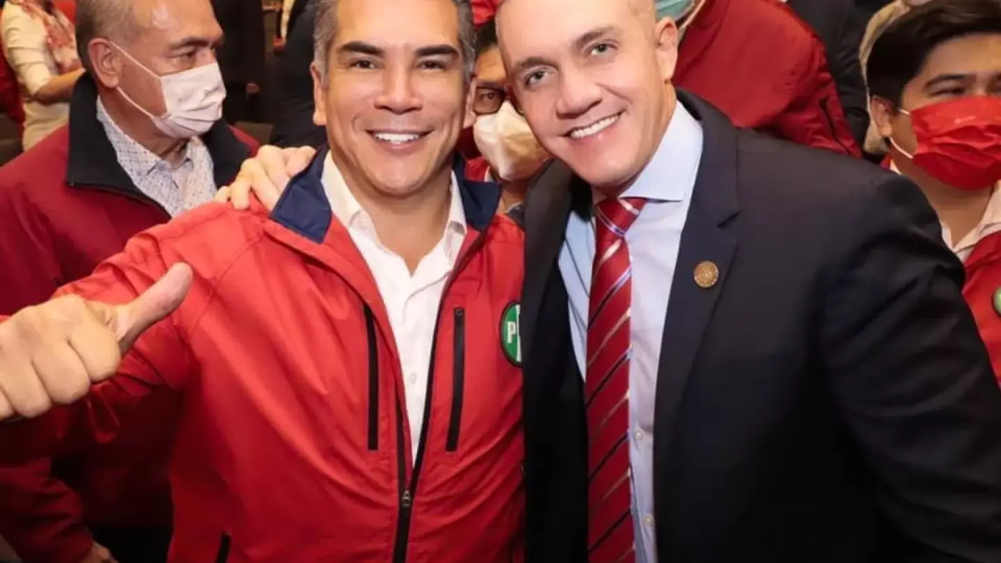 el-pri-cdmx-2024-alejandro-alito-moreno-destaca-a-adrian-rubalcava-como-posible-candidato-para-la-jefatura-de-gobierno | México Ahora