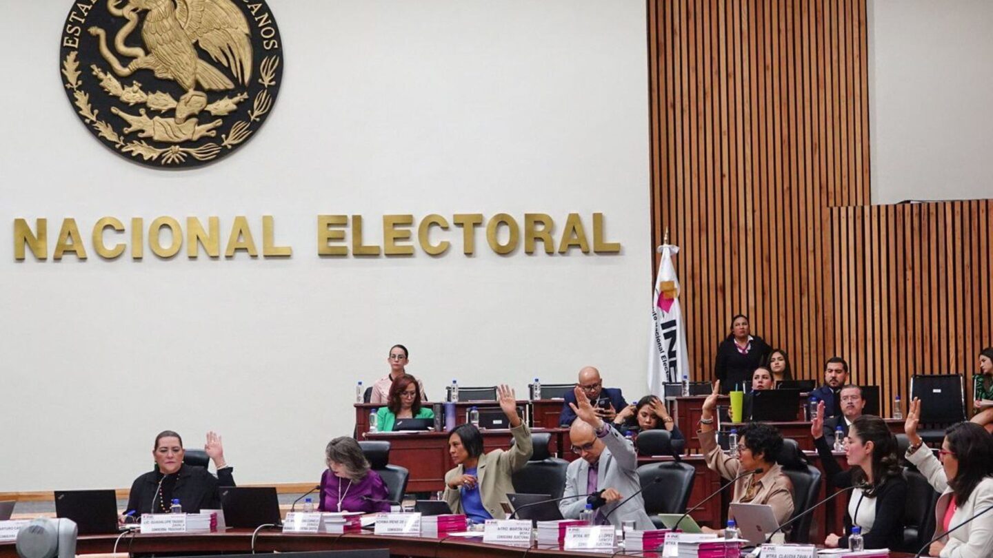 ine busca reducir costos en debates presidenciales para 2024 INE busca reducir costos en debates presidenciales para 2024 |