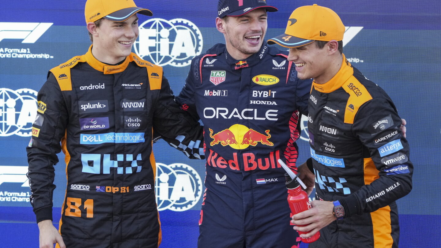 max verstappen arrasa en la clasificacion del gp de japon mientras checo perez se queda en quinto lugar Max Verstappen arrasa en la clasificación del GP de Japón mientras Checo Pérez se queda en quinto lugar |