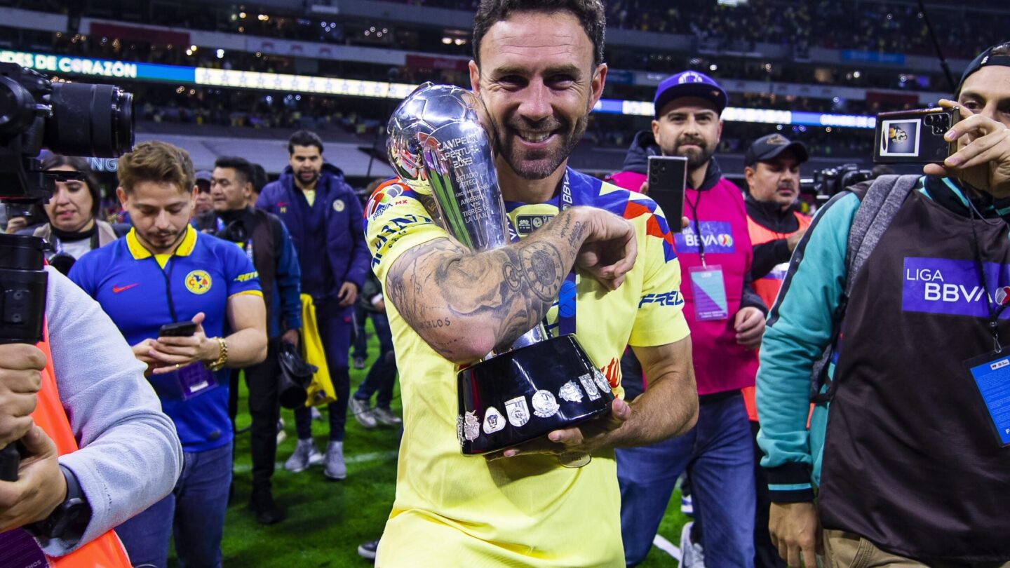 miguel layun se retira del futbol profesional tras conquistar el titulo del apertura 2023 con el club america Miguel Layún se retira del fútbol profesional tras conquistar el título del Apertura 2023 con el Club América |