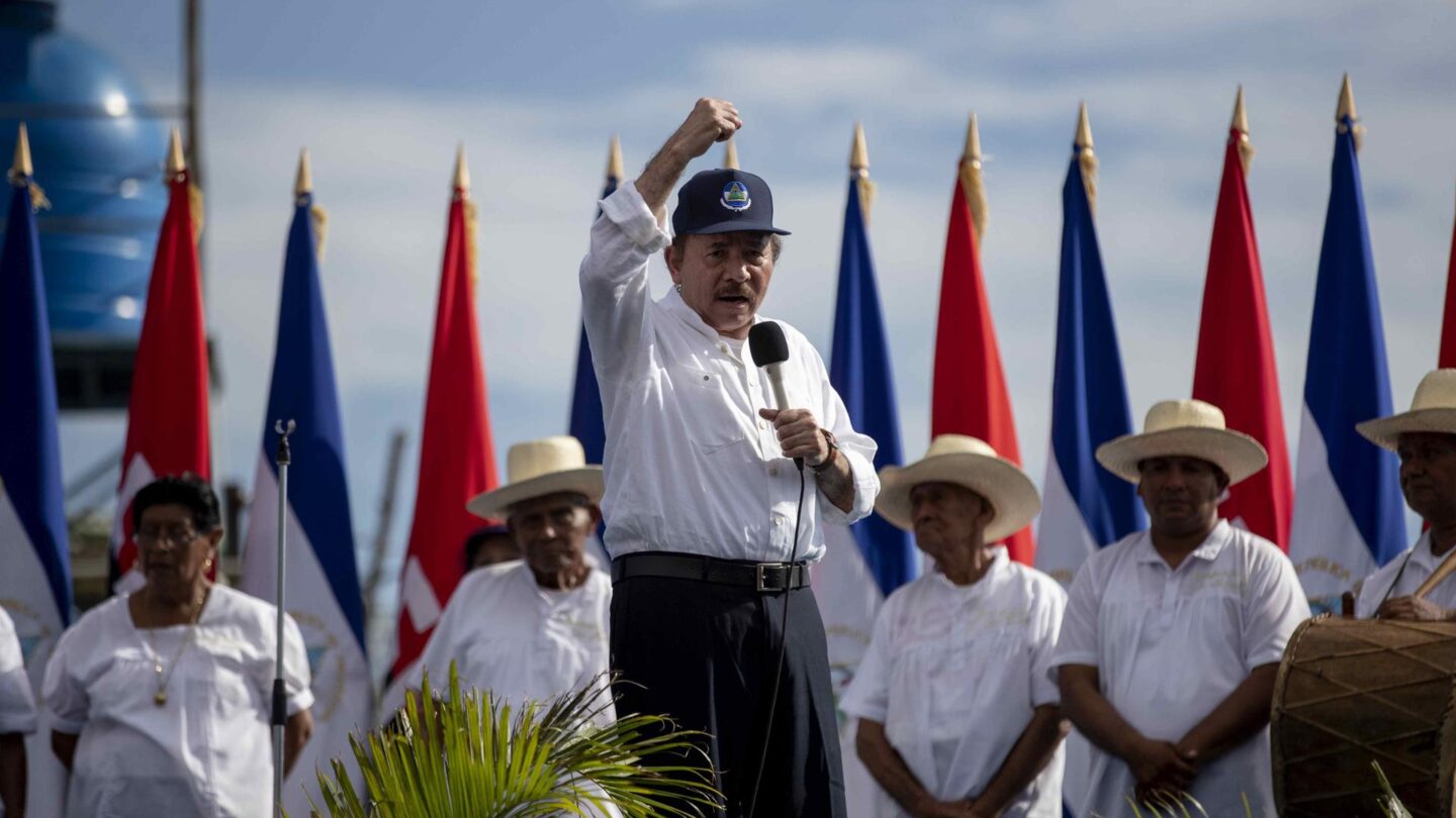 nicaragua otorga la nacionalidad a cineasta mexicano que documento la insurreccion sandinista Nicaragua otorga la nacionalidad a cineasta mexicano que documentó la insurrección sandinista |