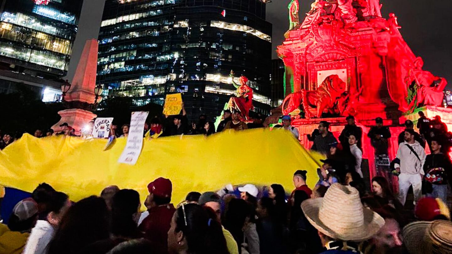 Manifestacion Venezuela | México Ahora Manifestación en el Ángel de la Independencia por Venezuela