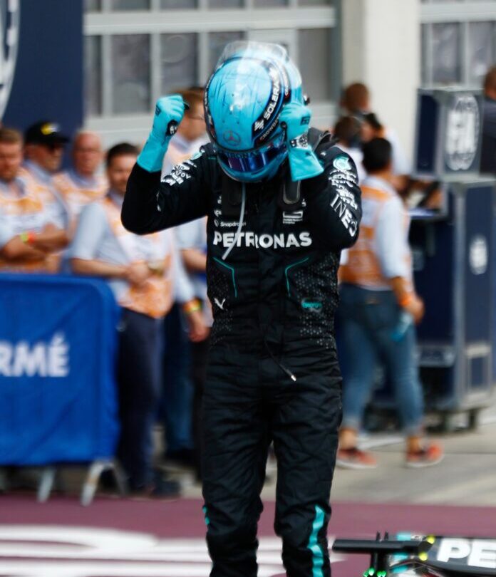 george russell se impone en el gp de belgica 2024 mientras verstappen y checo perez luchan por el podio George Russell se impone en el GP de Bélgica 2024 mientras Verstappen y Checo Pérez luchan por el podio |