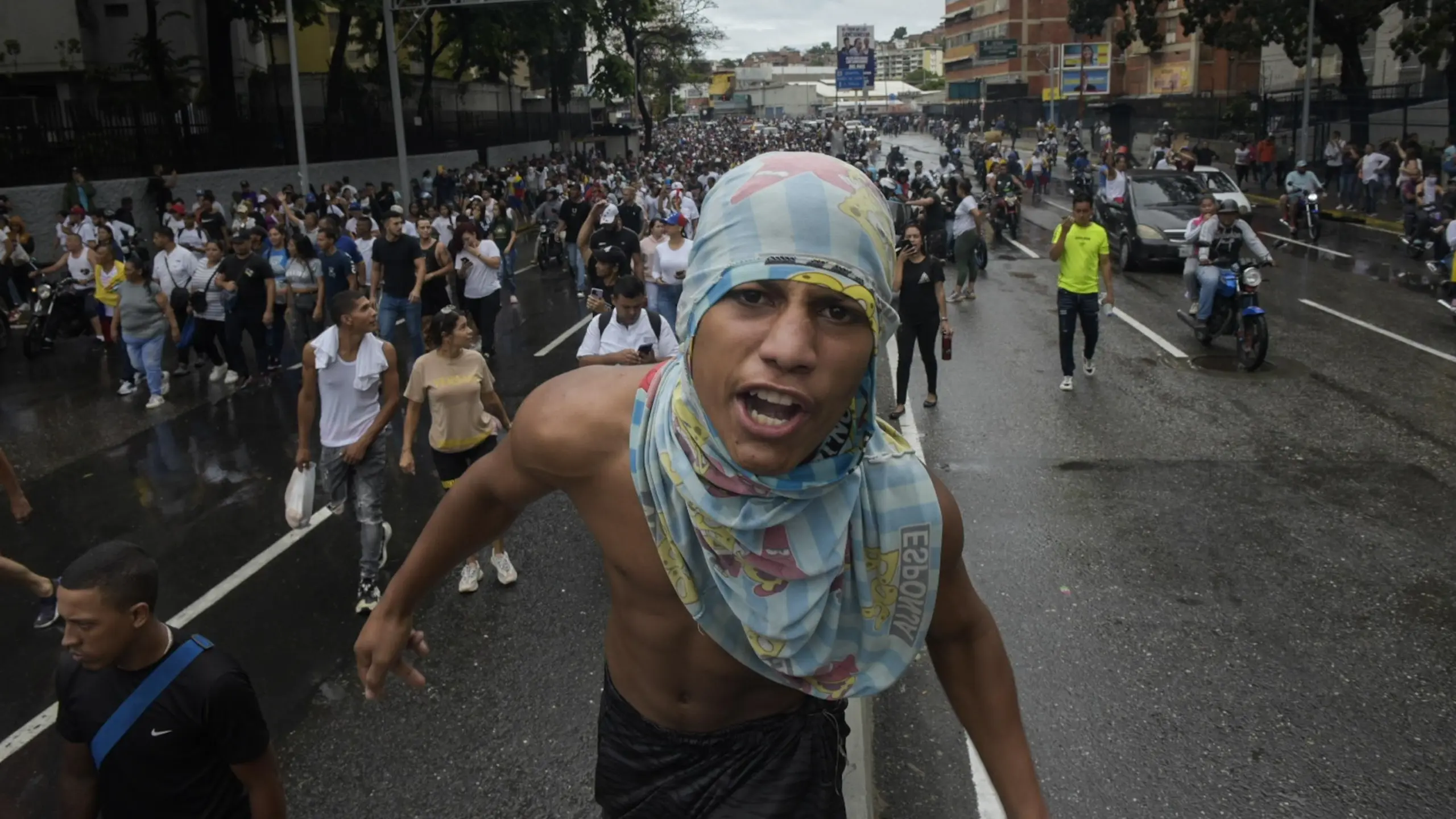 venezolanos en mexico defienden el triunfo de la oposicion en su pais y llaman a movilizaciones un analisis minuto a minuto Venezolanos en México defienden el triunfo de la oposición en su país y llaman a movilizaciones Un análisis minuto a minuto |