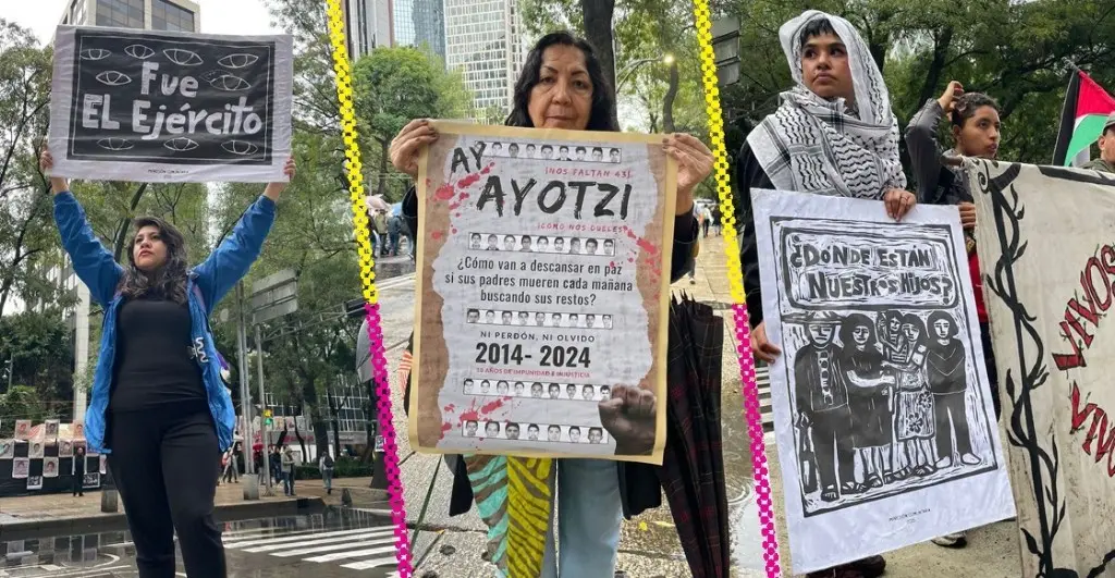 10-pancartas-marcha-ayotzinapa-2024 | México Ahora